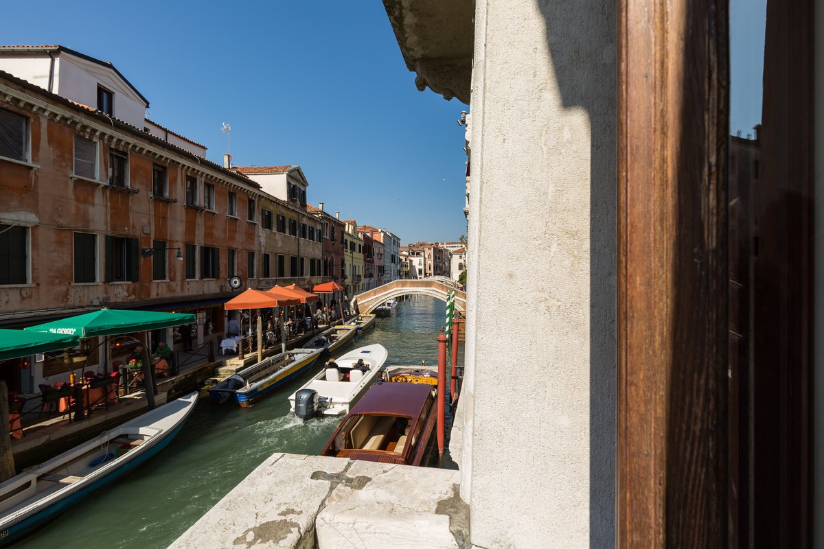 Junior Suite with canal view